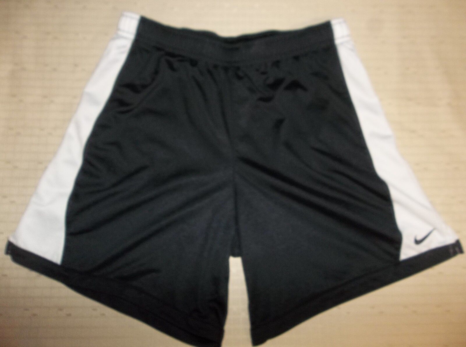 Nike Performance Knit Shorts Black & White Knti Youth Xl