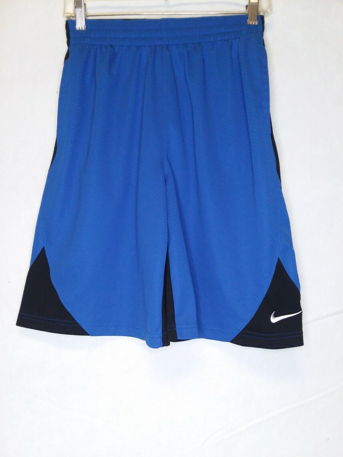 Youth Nike Dri-fit Shorts Size Xl Black & Blue Waist 25-28"  Inseam 10"